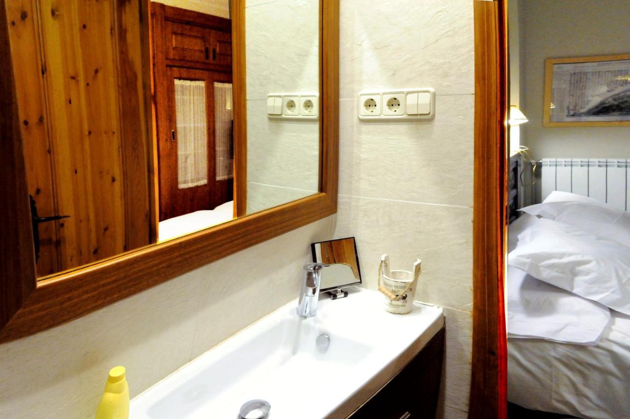 Chardin D'Alto-Apartamentos Chardins เบนาสเก ภายนอก รูปภาพ