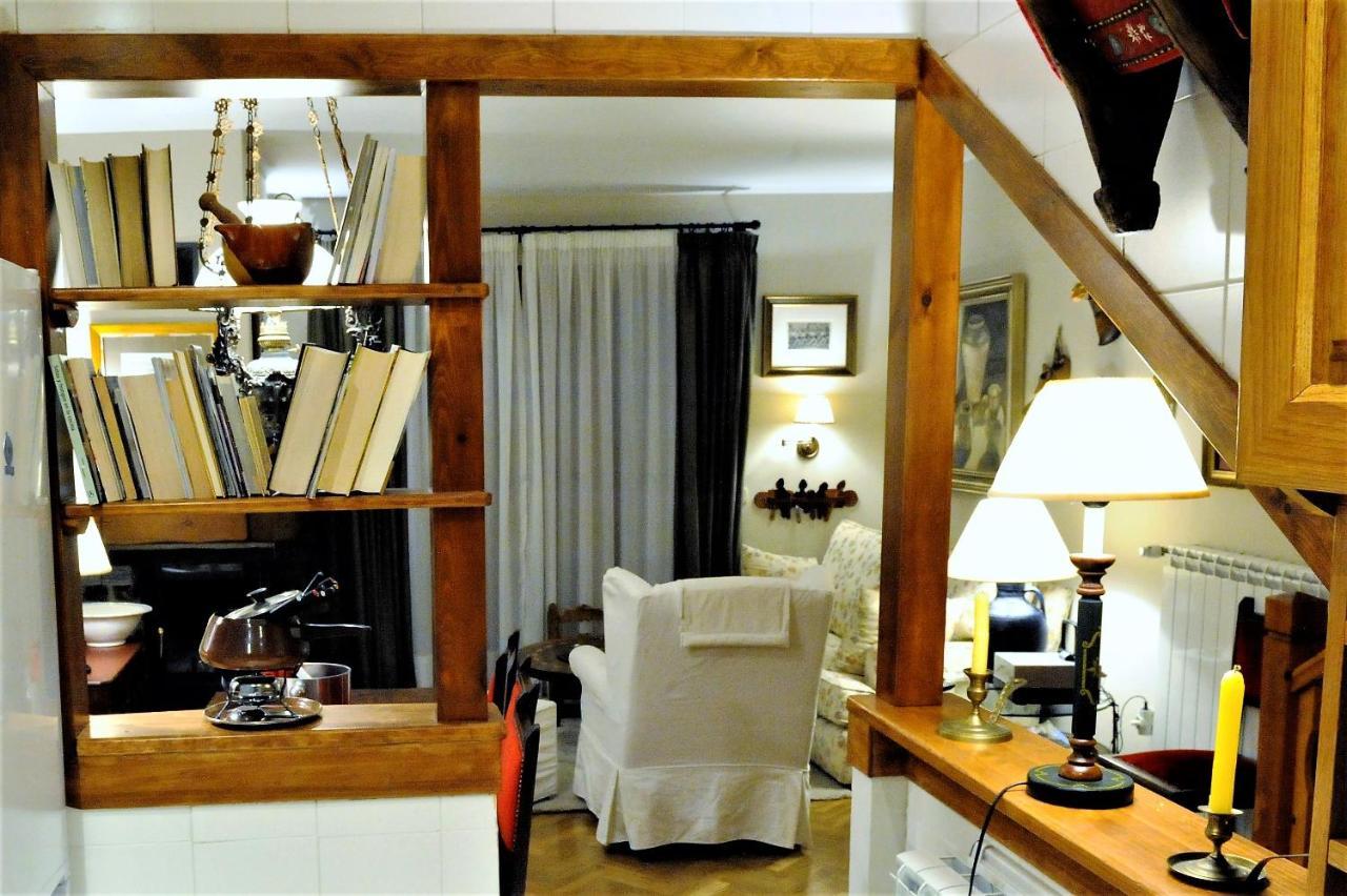 Chardin D'Alto-Apartamentos Chardins เบนาสเก ภายนอก รูปภาพ